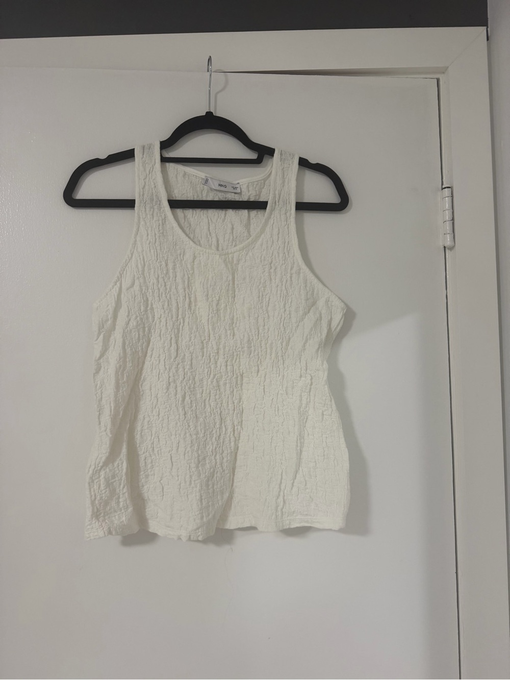 Mango Cream Textured Scoop Tank Top - Womens